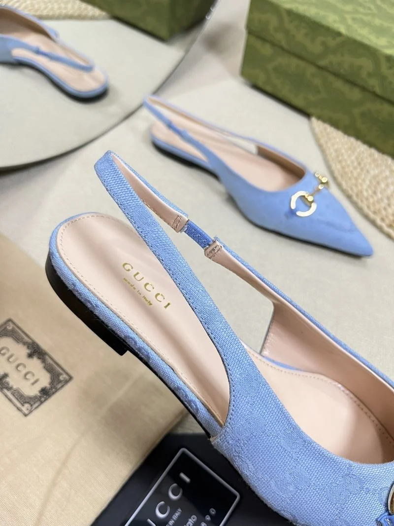 Gucci Sandals WaterResistant 25064