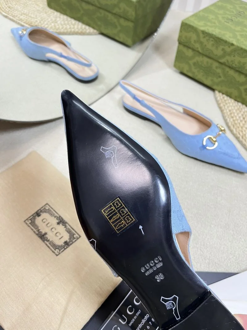 Gucci Sandals WaterResistant 25064
