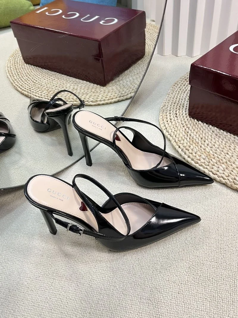 Breathable Gucci Sandals 25063