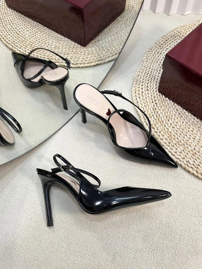 Breathable Gucci Sandals 25063