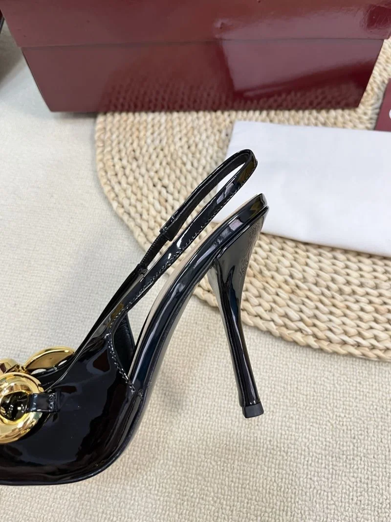 Gucci Sandals Supportive 25034