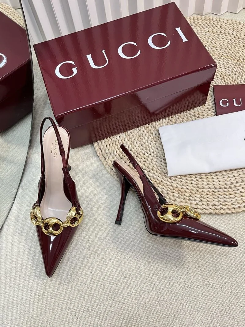 Comfortable Gucci Sandals 25035