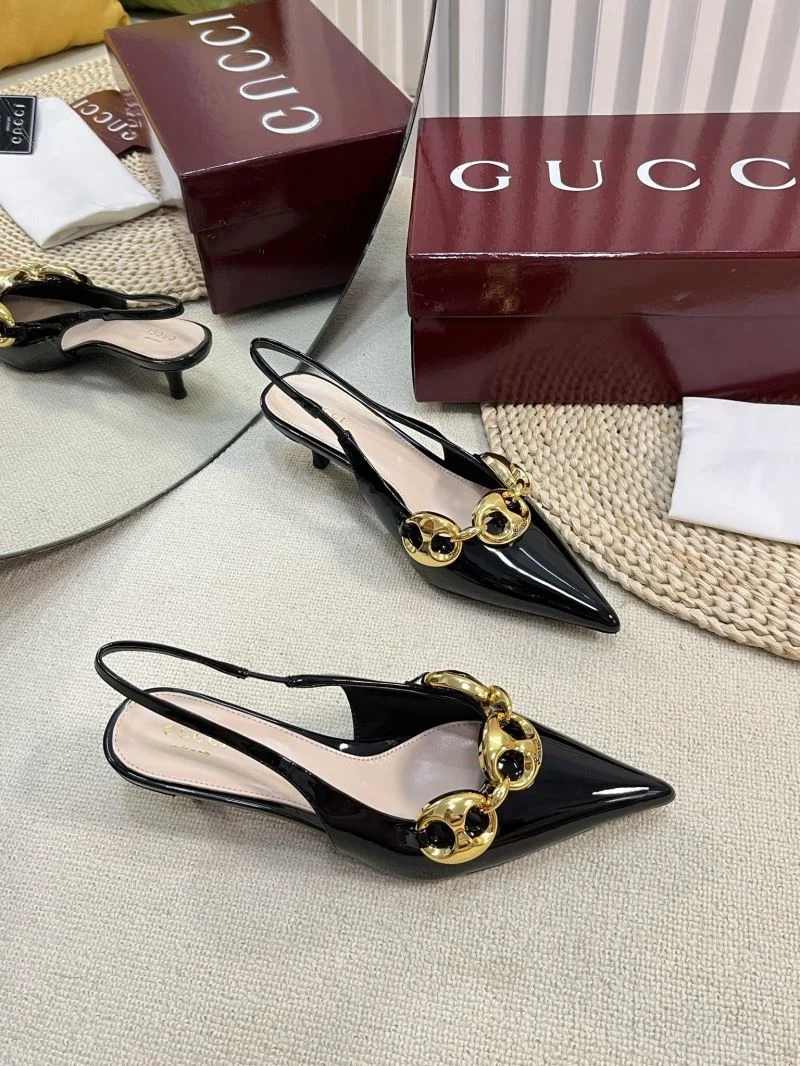 Stretchable Gucci Sandals 25122