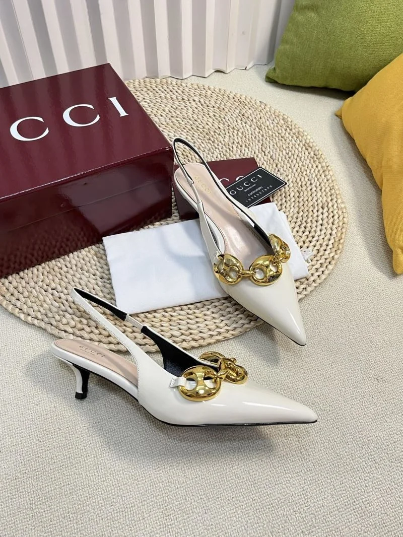 Comfortable Gucci Sandals 25099