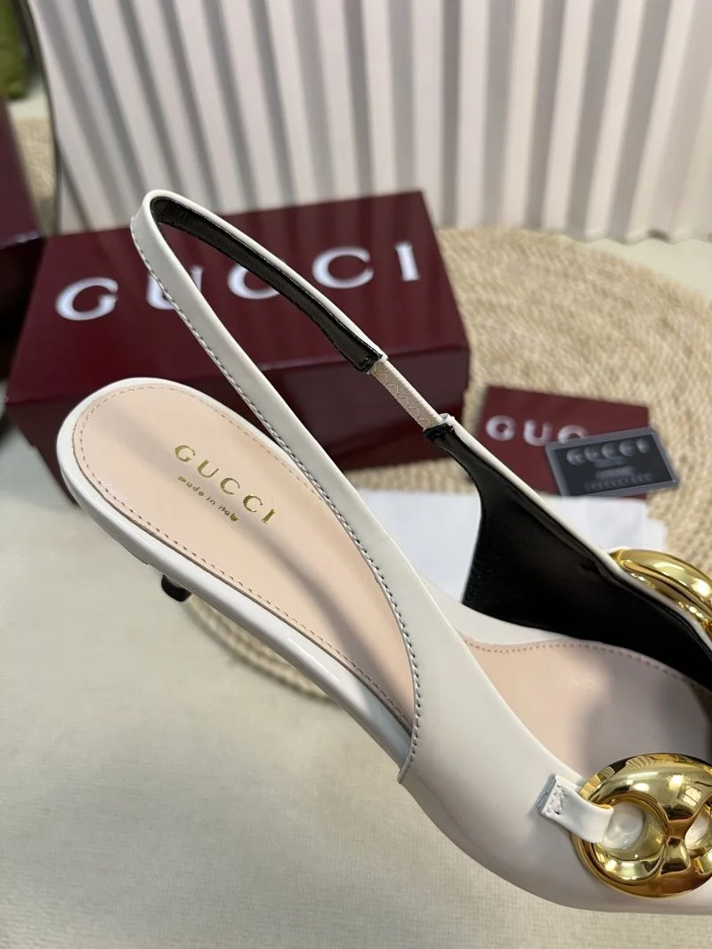 Comfortable Gucci Sandals 25099