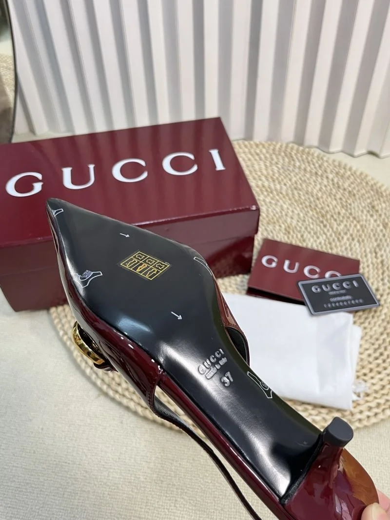 Gucci Sandals FashionForward 25031