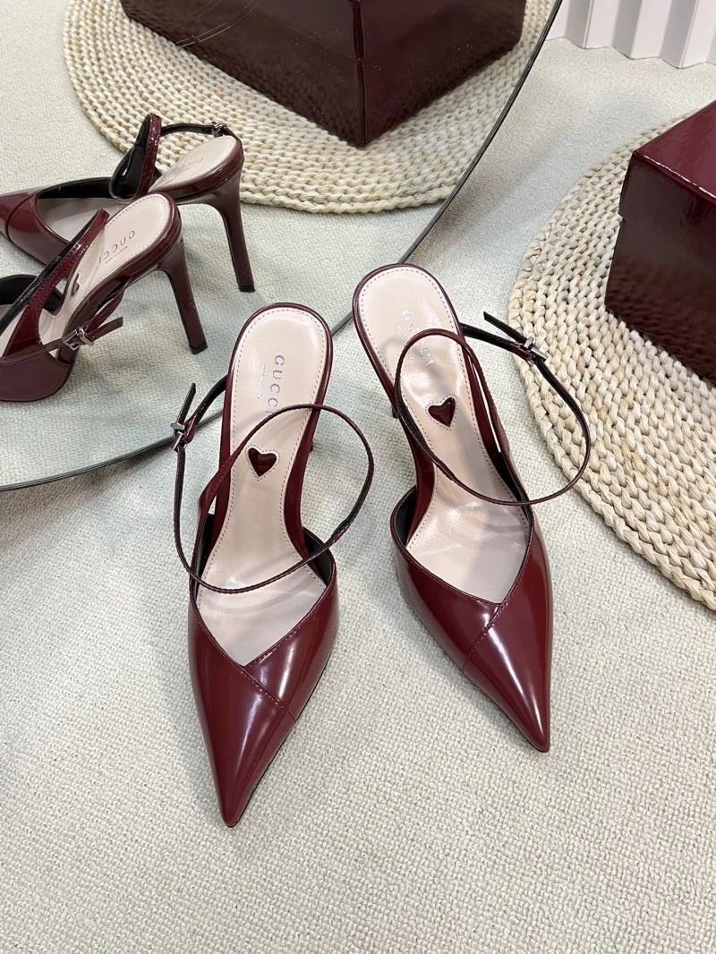 Gucci Sandals Refined 25027