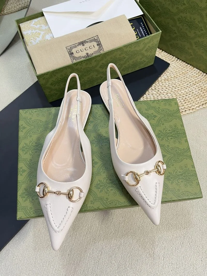 FlexibleFit Gucci Sandals 25030