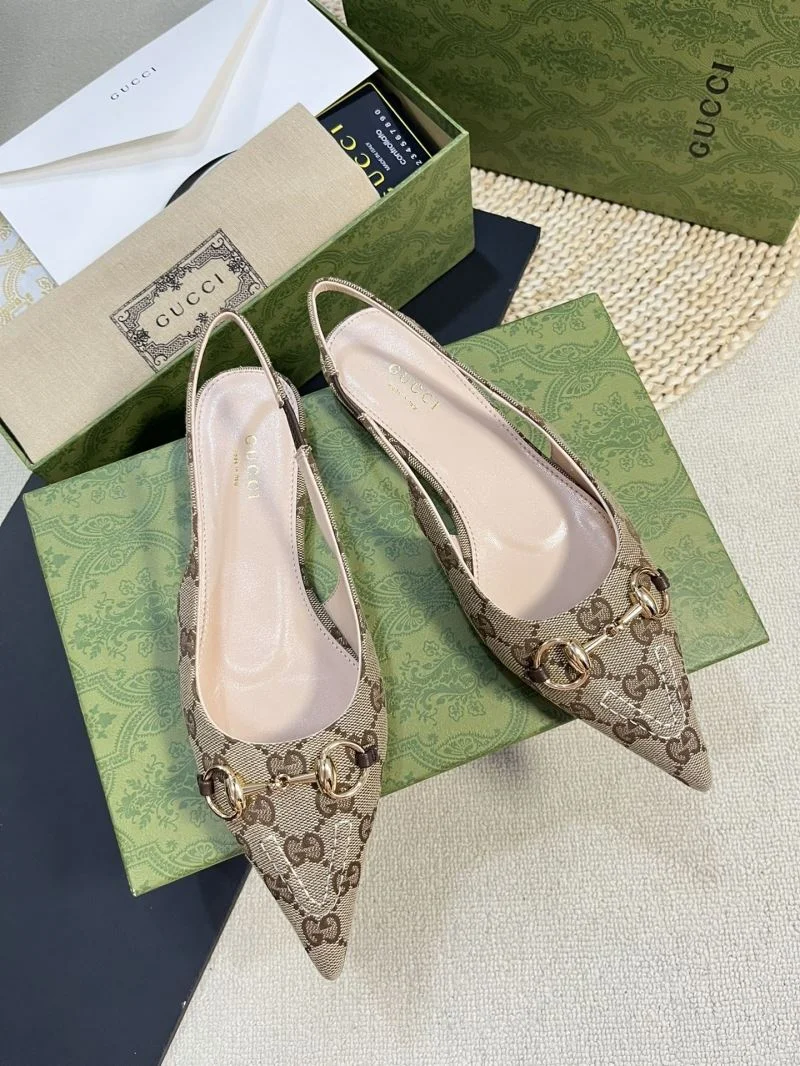 Stylish Gucci Sandals 25023