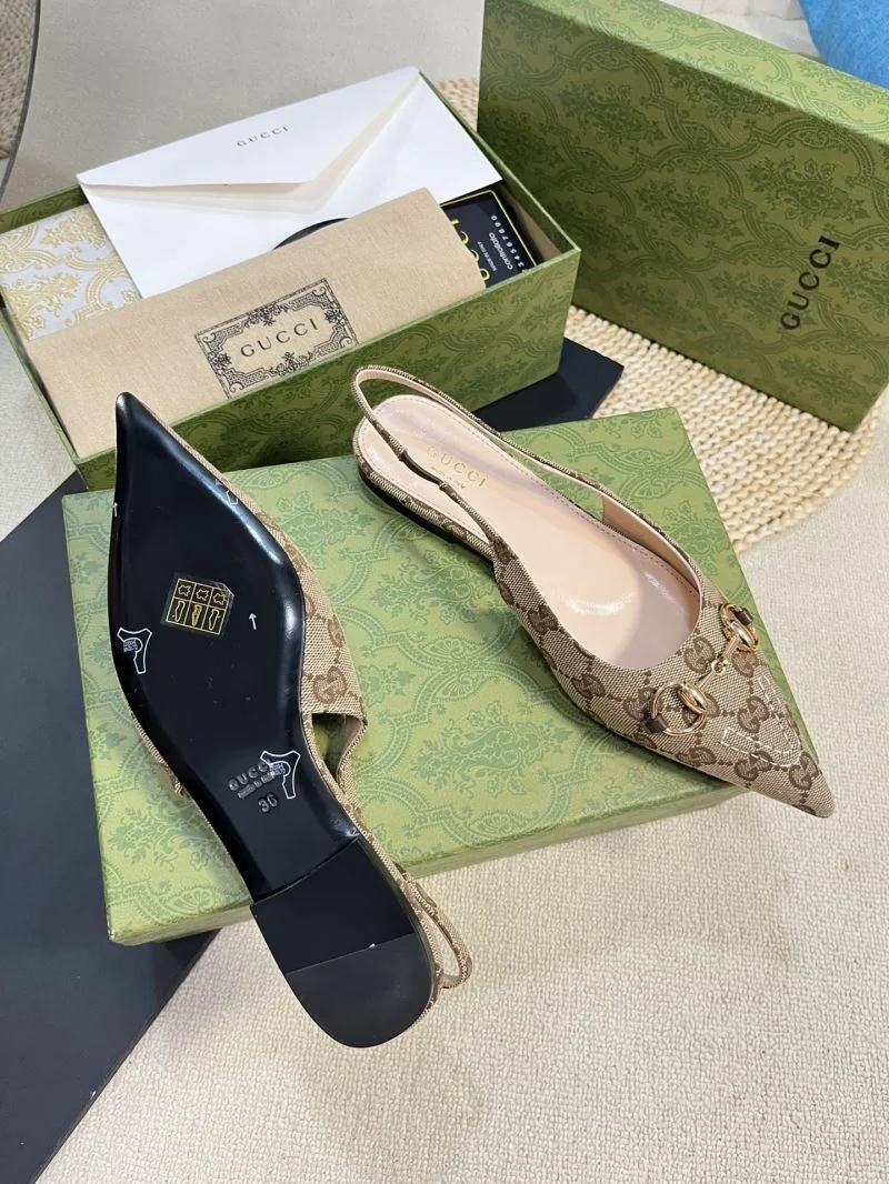 Stylish Gucci Sandals 25023
