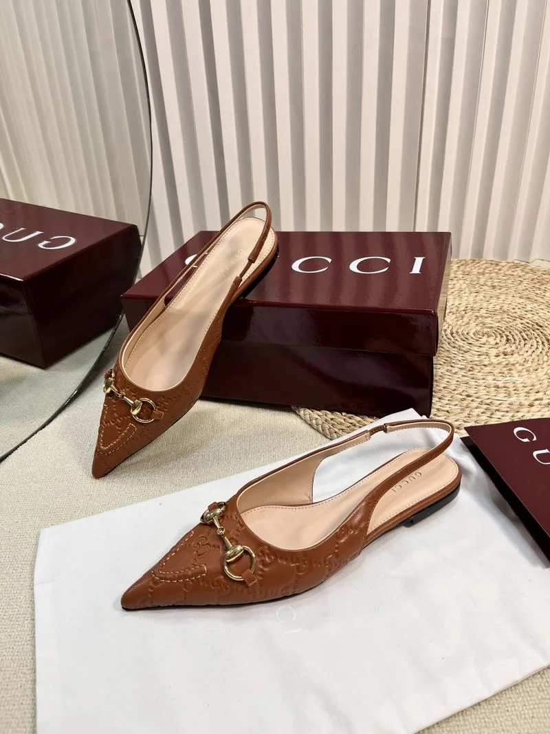 Lightweight Gucci Sandals 25010
