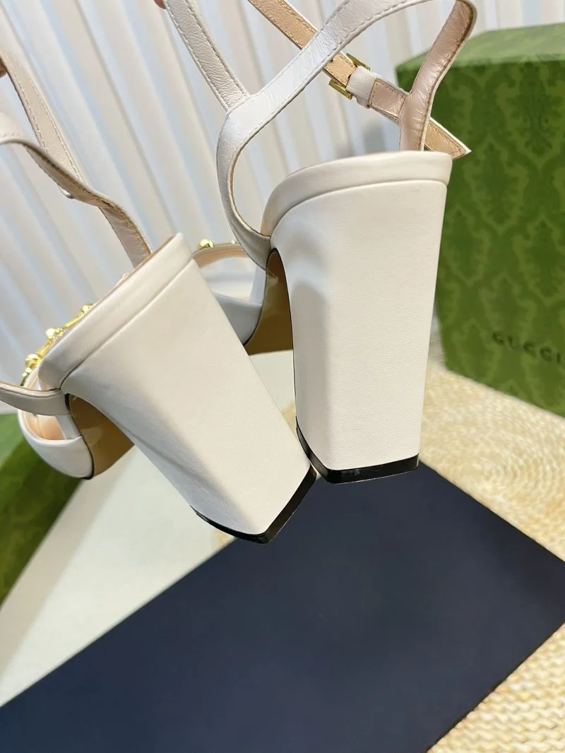 Lightweight Gucci Sandals 25012