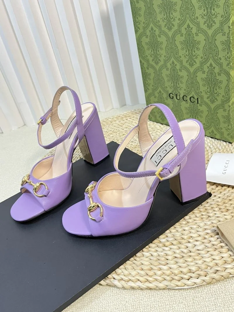 Sleek Gucci Sandals 25000