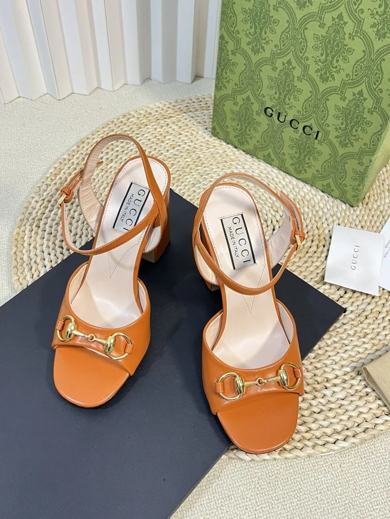 Sporty Gucci Sandals 25032