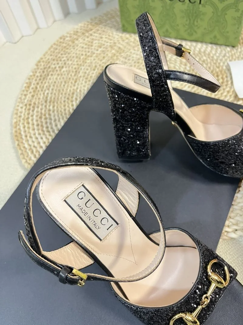 Breathable Gucci Sandals 25074