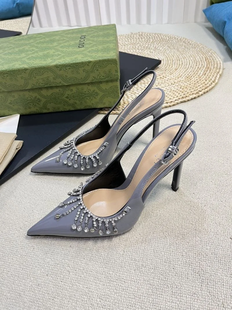 Practical Gucci Sandals 25015