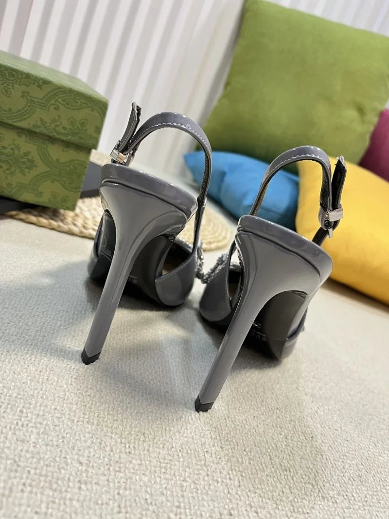 Practical Gucci Sandals 25015