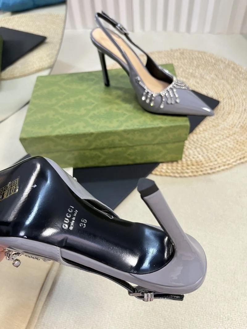 Practical Gucci Sandals 25015