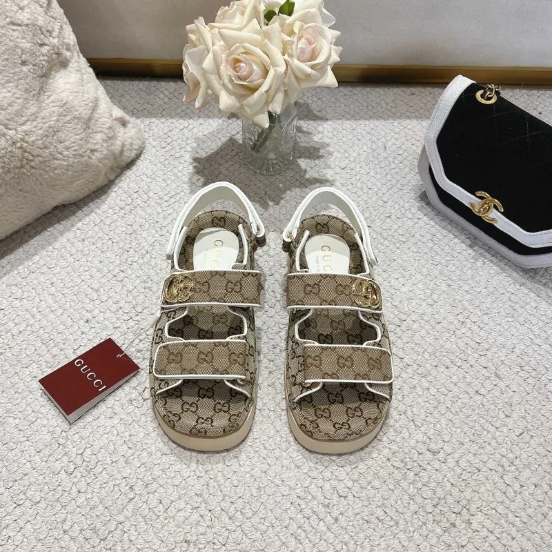 Lightweight Gucci Sandals 24992