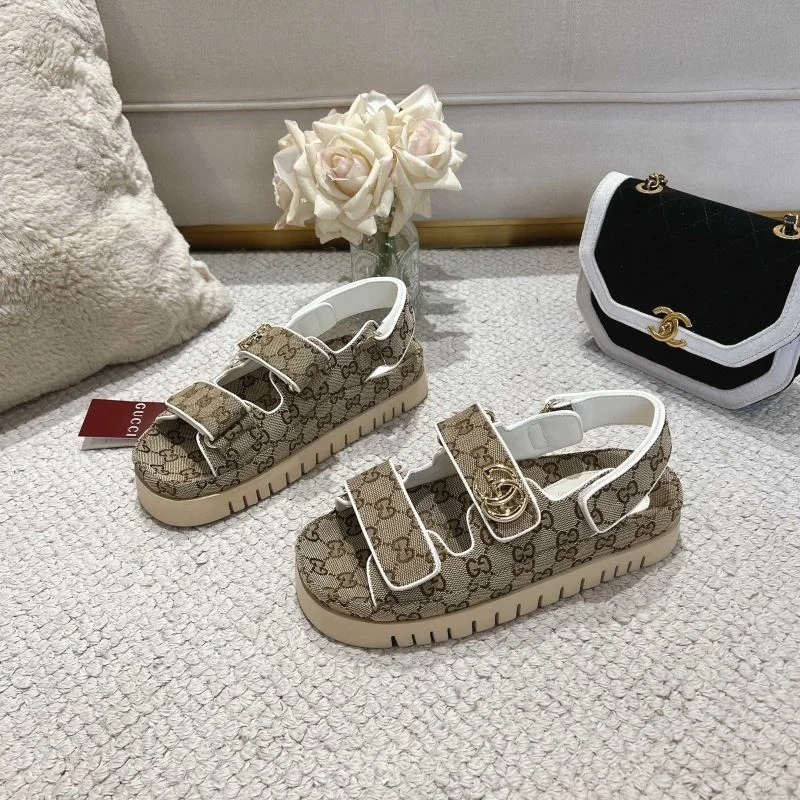Lightweight Gucci Sandals 24992