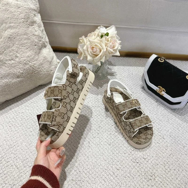 Lightweight Gucci Sandals 24992