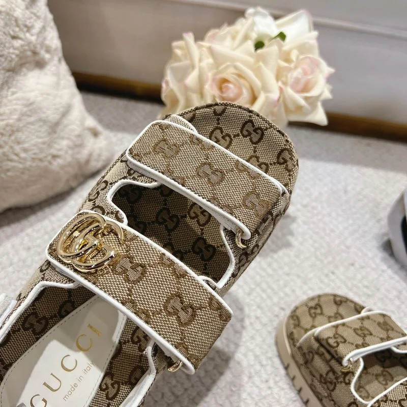 Lightweight Gucci Sandals 24992
