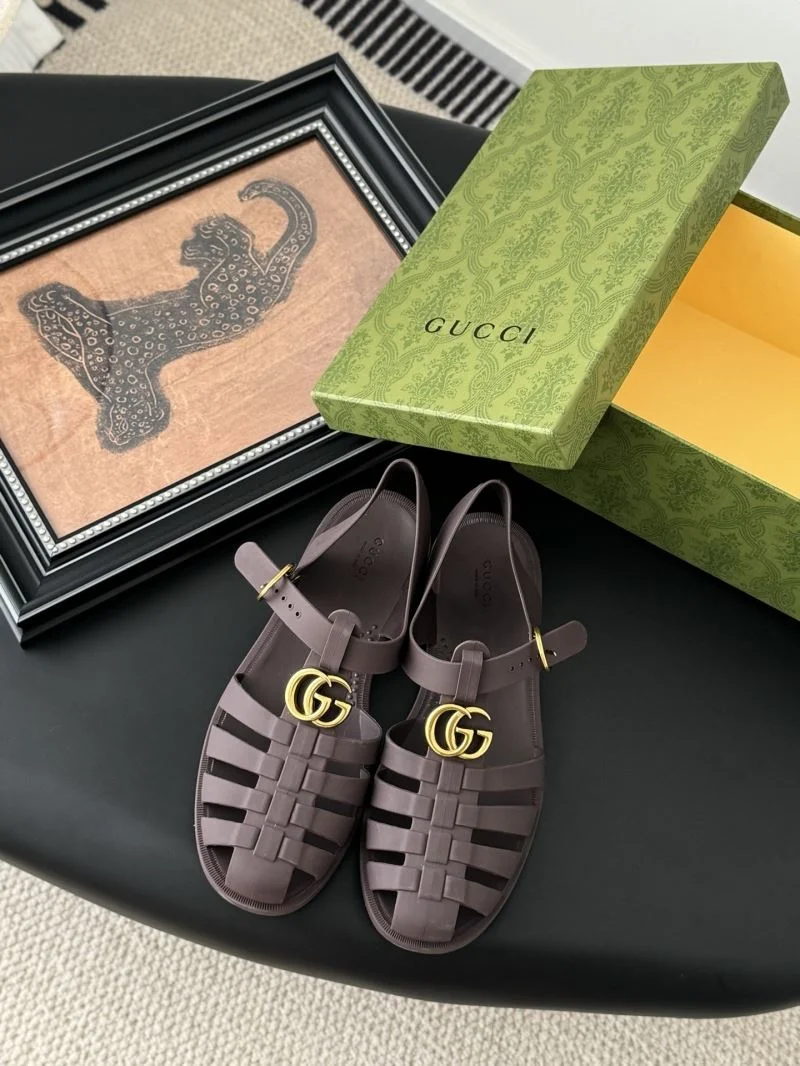 Lightweight Gucci Sandals 24810