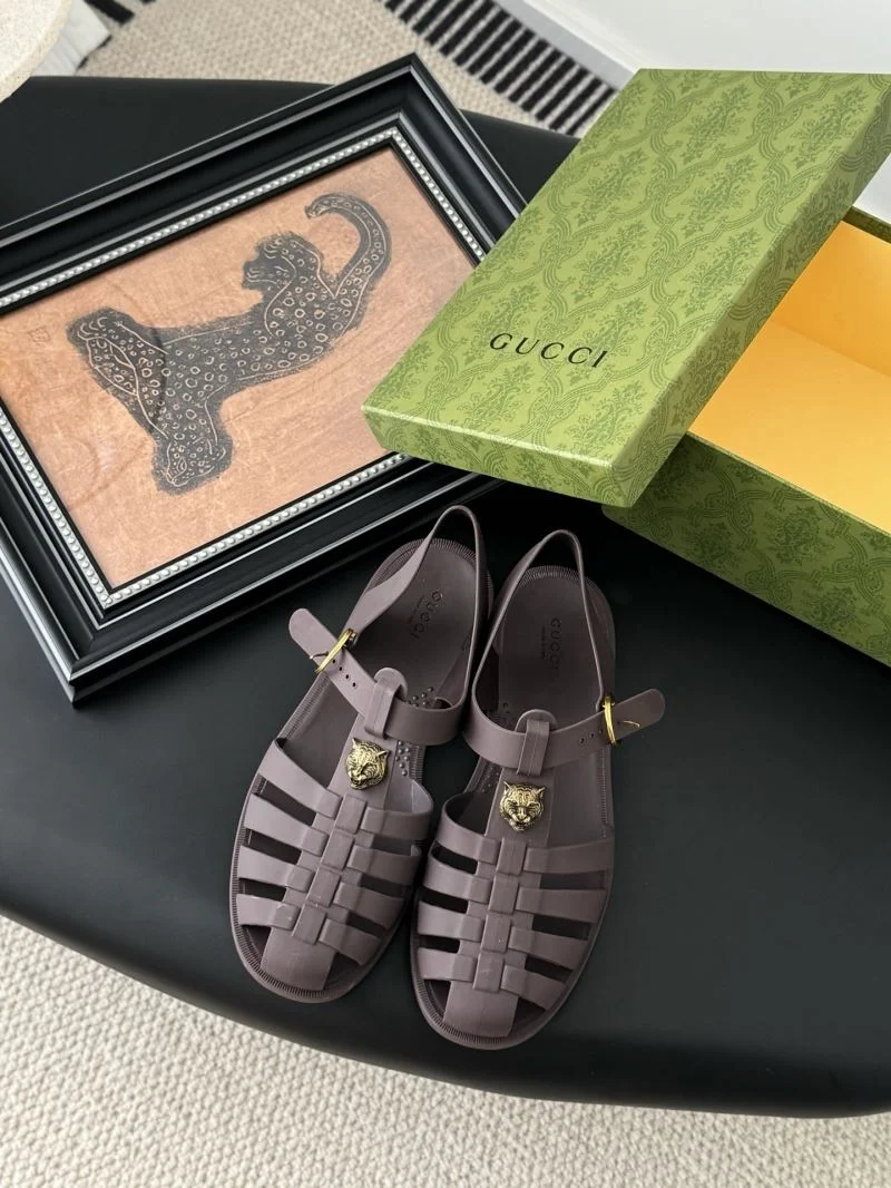 Supportive Gucci Sandals 24785