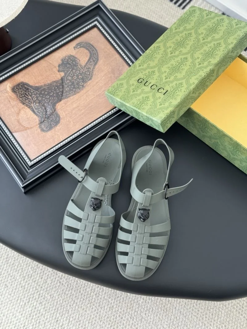 MoistureWicking Gucci Sandals 24777