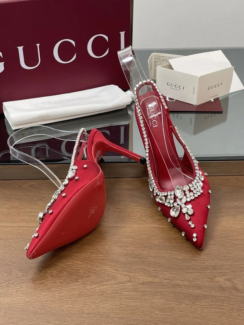 TechFriendly Gucci Sandals 24747