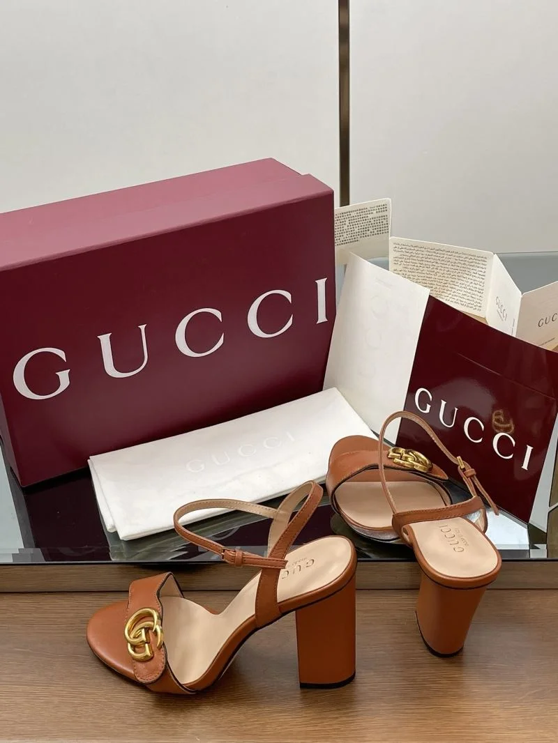 Gucci Sandals Bold 24736