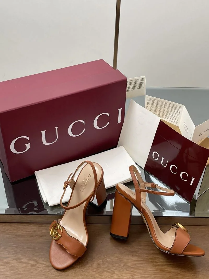 Gucci Sandals Bold 24736