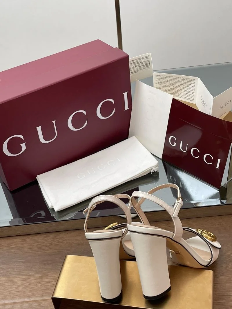 Casual Gucci Sandals 24734