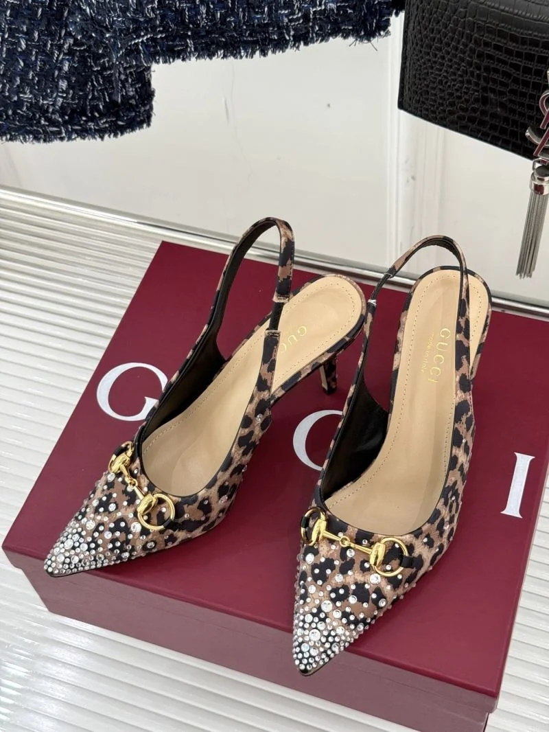Bright Gucci Sandals 24731