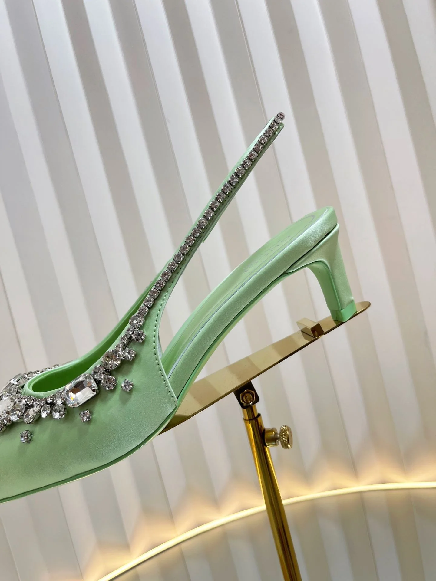Compact Gucci Sandals 24376