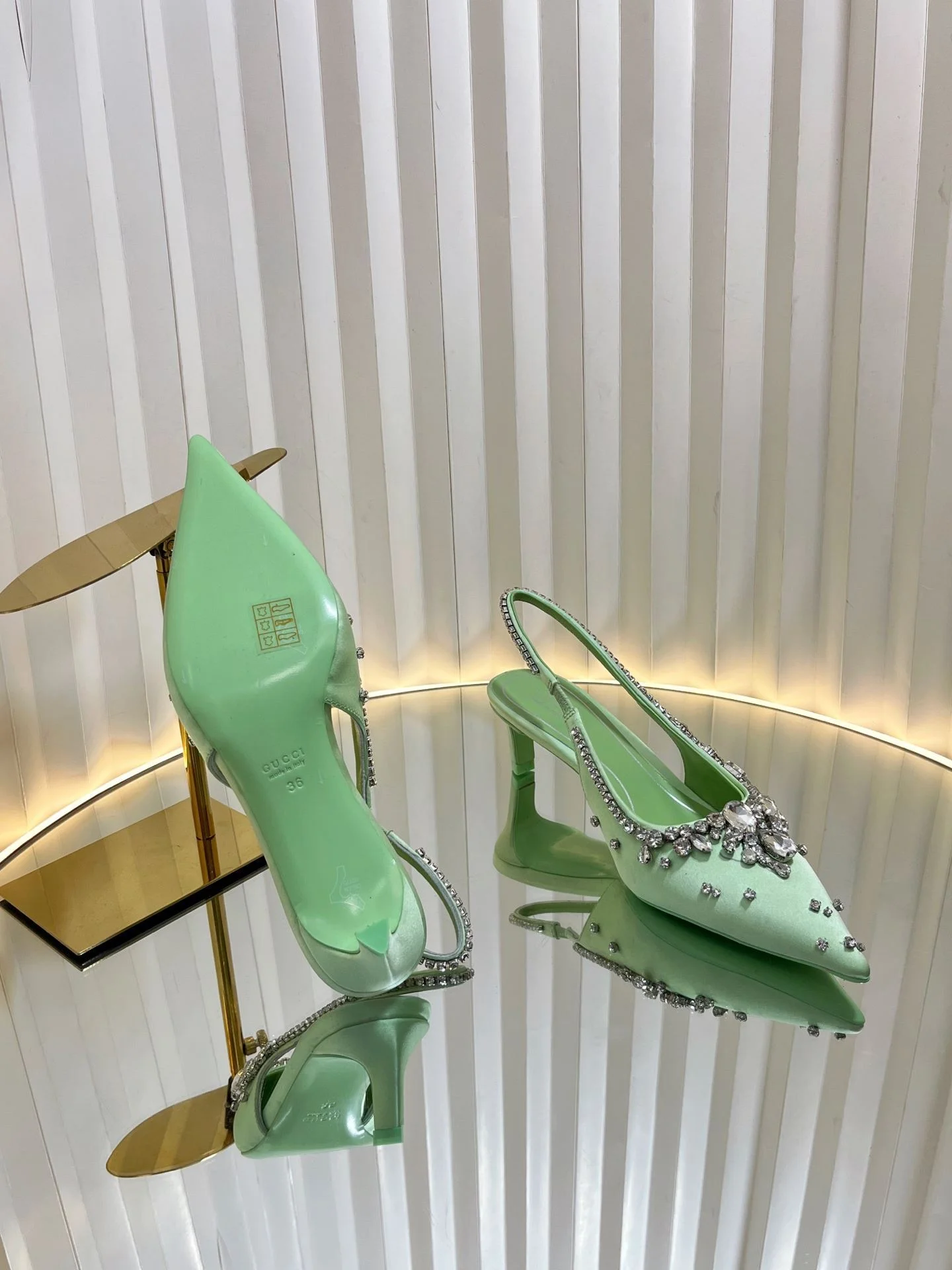 Compact Gucci Sandals 24376
