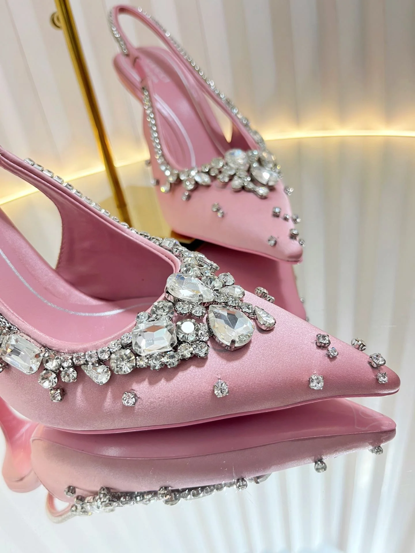 Gucci Sandals Soft 24361