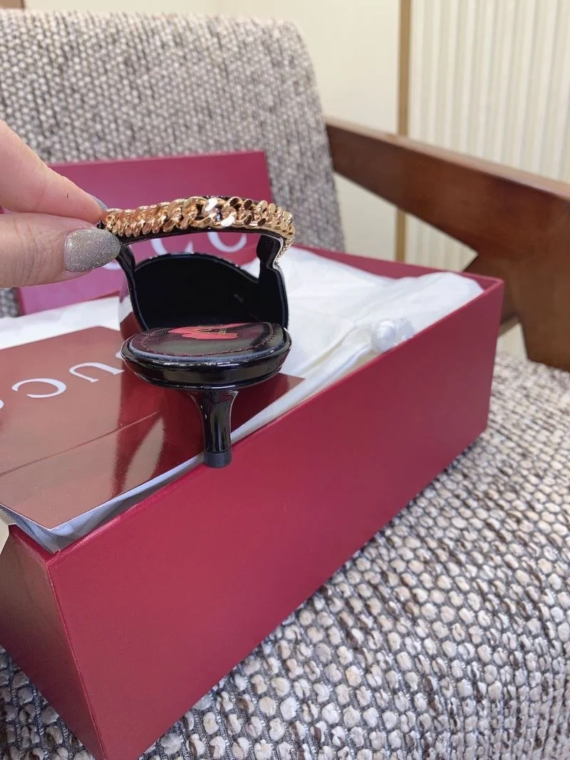 FlexibleFit Gucci Sandals 23764