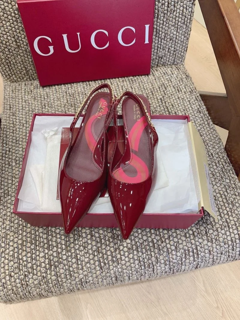 Functional Gucci Sandals 24375