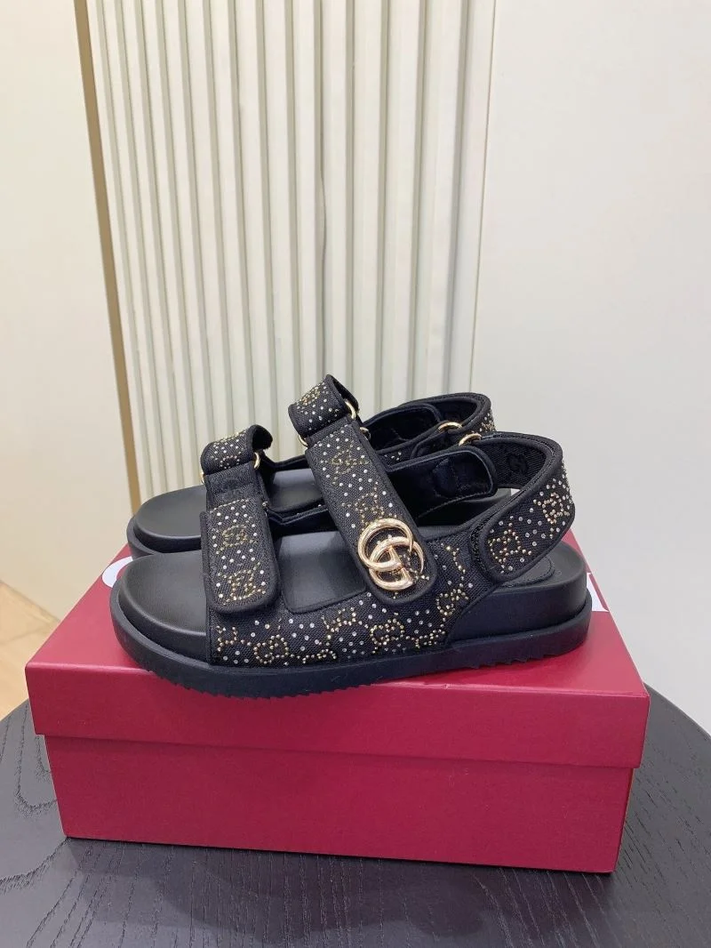 Unique Gucci Sandals 24367