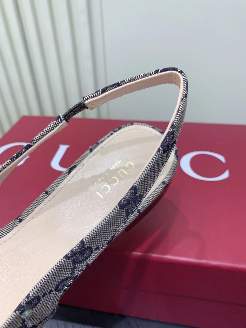 Functional Gucci Sandals 24353