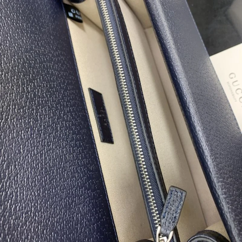 Sporty Gucci Satchel Bags Others 50430