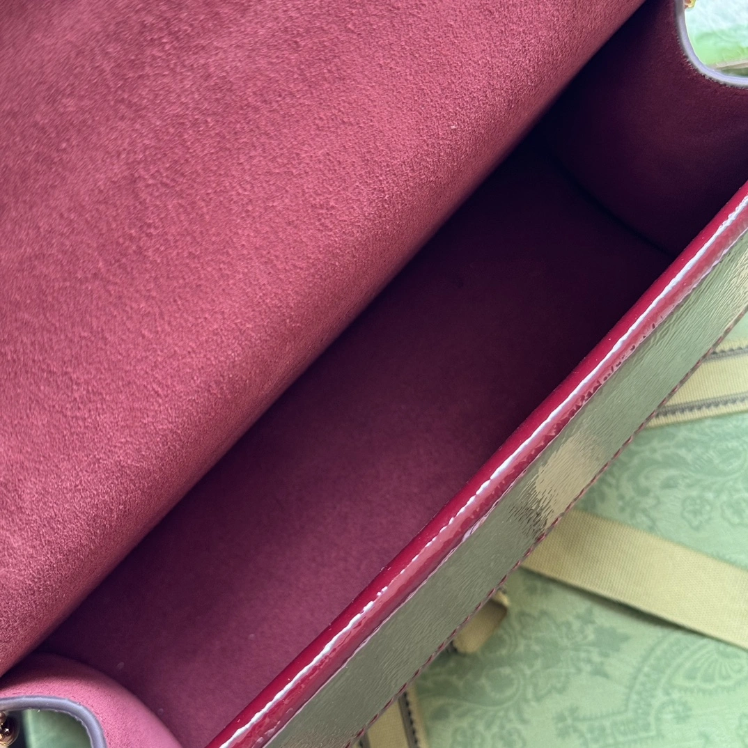 Vibrant Gucci Satchel Bags Others 72283