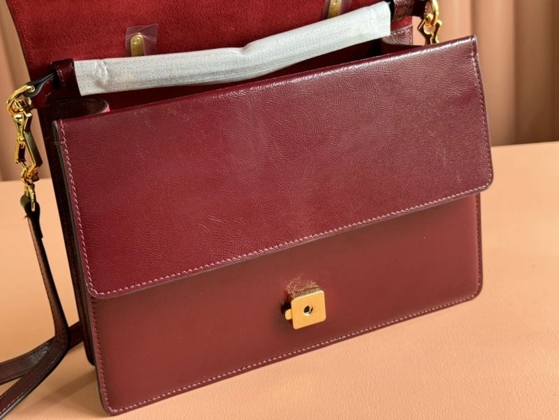 Effortless Gucci Satchel Bags Others 67333