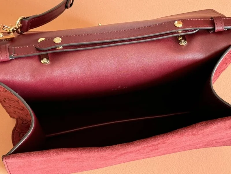 Chic Gucci Satchel Bags Others 49679