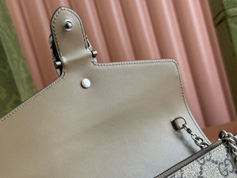 Breathable Gucci Satchel Bags Others 49656