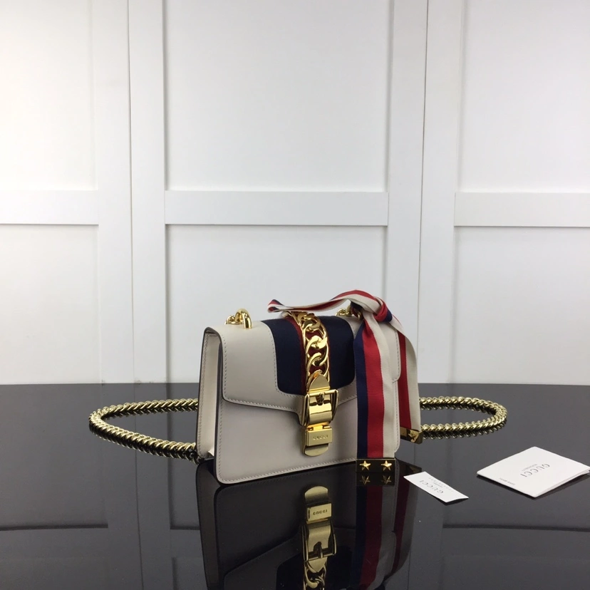 Compact Gucci Satchel Bags 67414