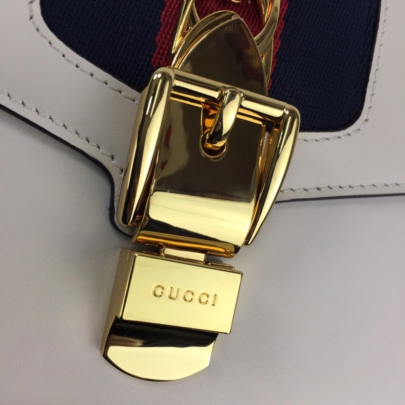 Compact Gucci Satchel Bags 67414