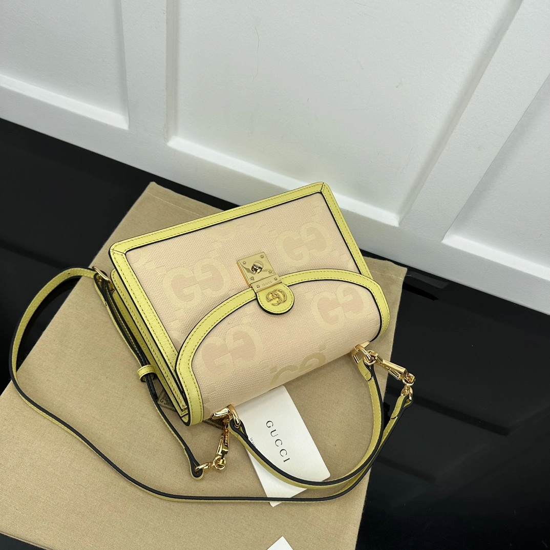 SmoothTexture Gucci Satchel Bags 67432