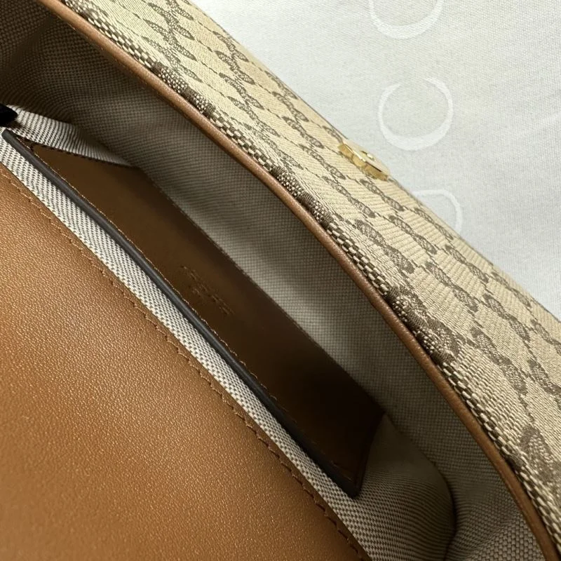 SmoothTexture Gucci Satchel Bags 51038